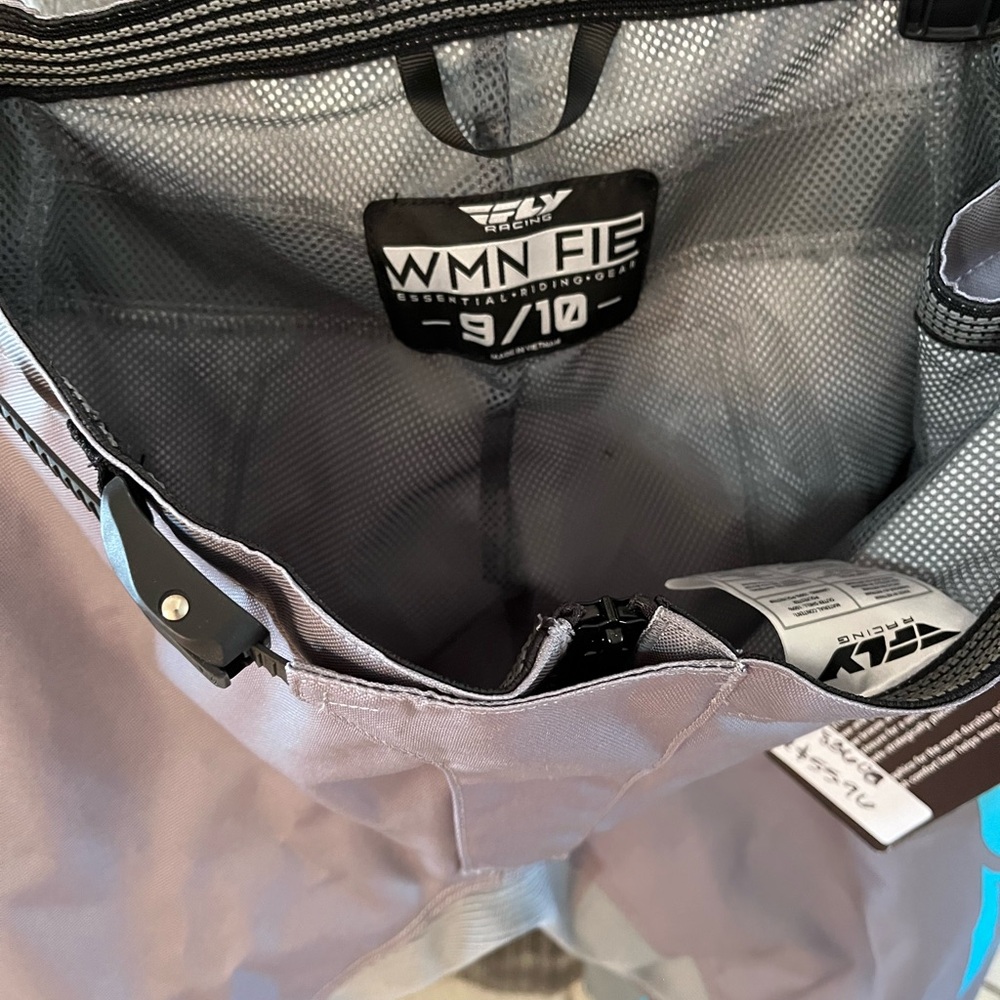 Fly Racing Women's Gray Duffel Bag